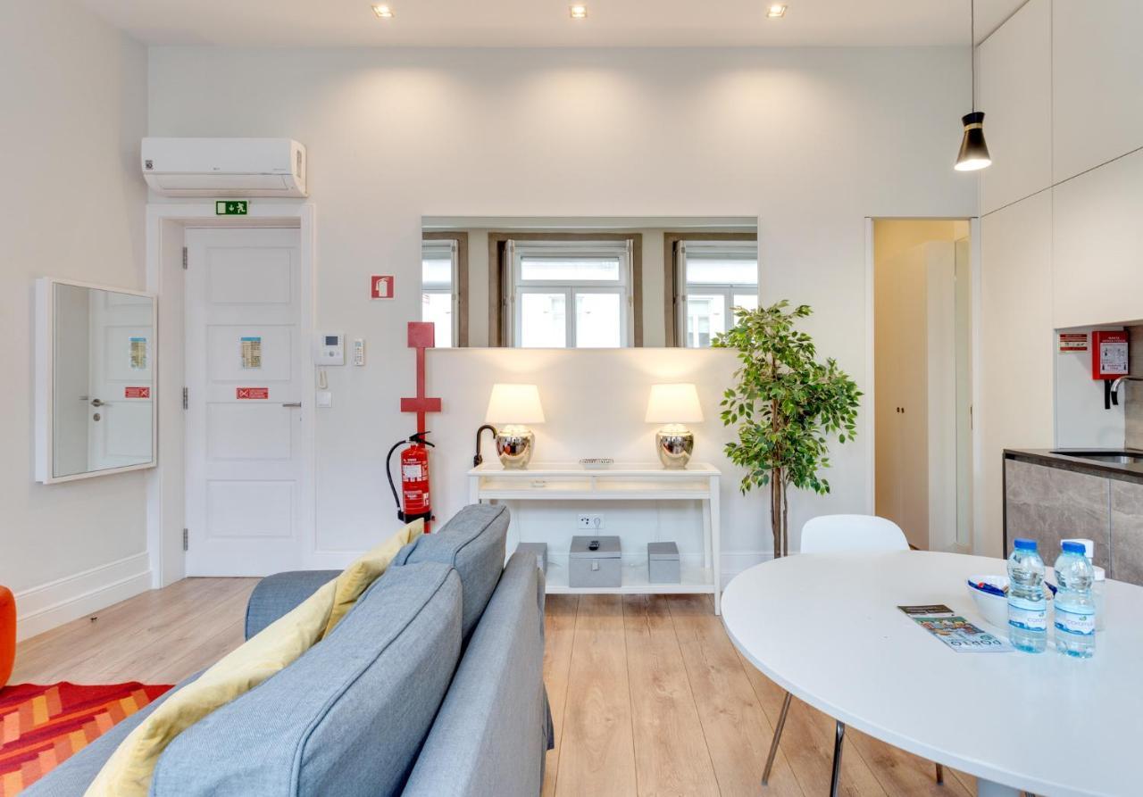 Tiara Downtown Apartments By Da'Home Porto Buitenkant foto