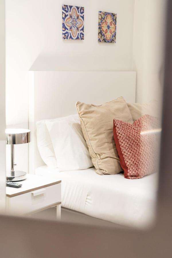 Tiara Downtown Apartments By Da'Home Porto Buitenkant foto