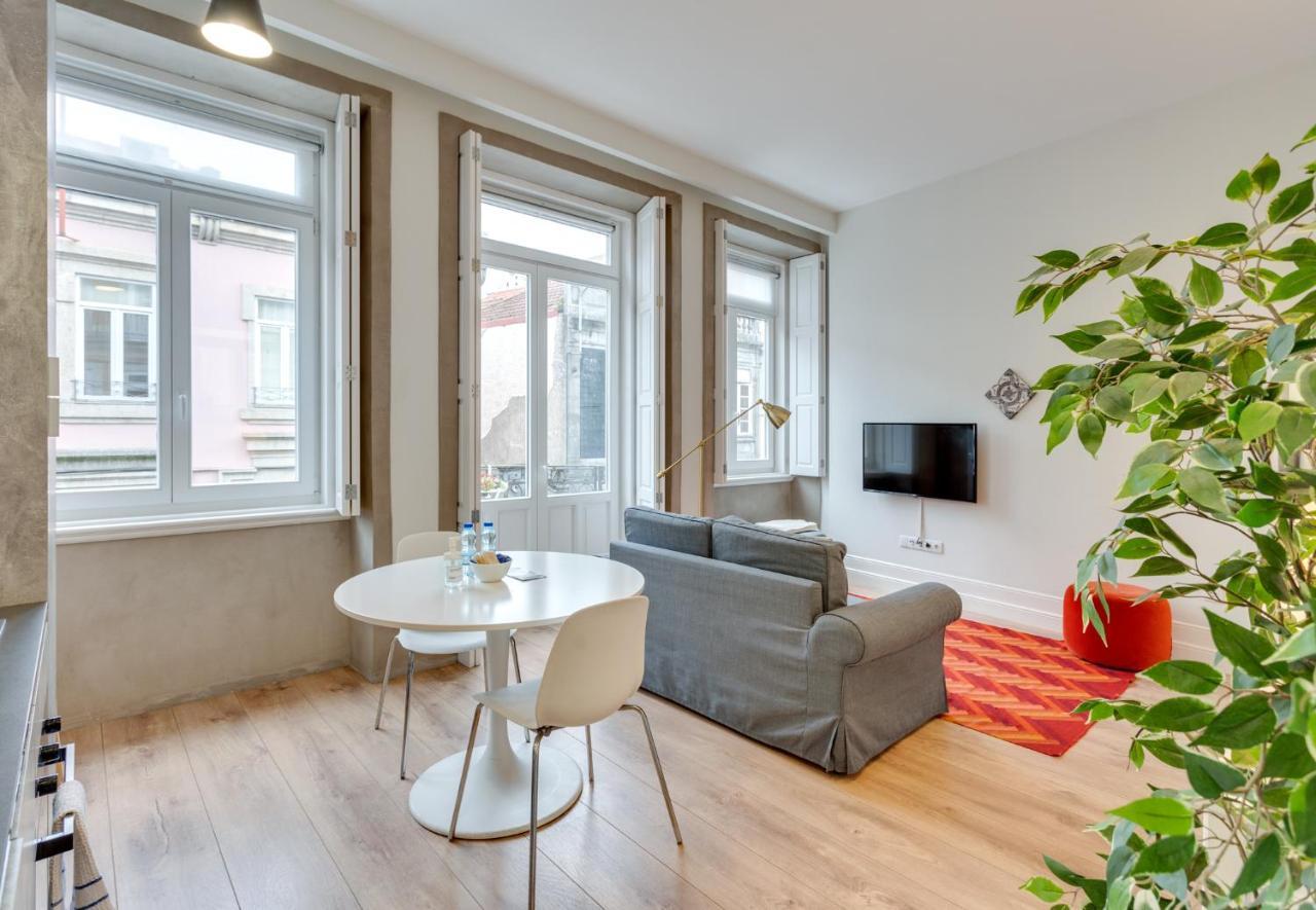 Tiara Downtown Apartments By Da'Home Porto Buitenkant foto