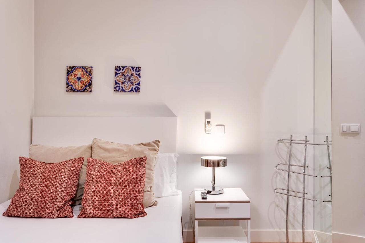 Tiara Downtown Apartments By Da'Home Porto Buitenkant foto