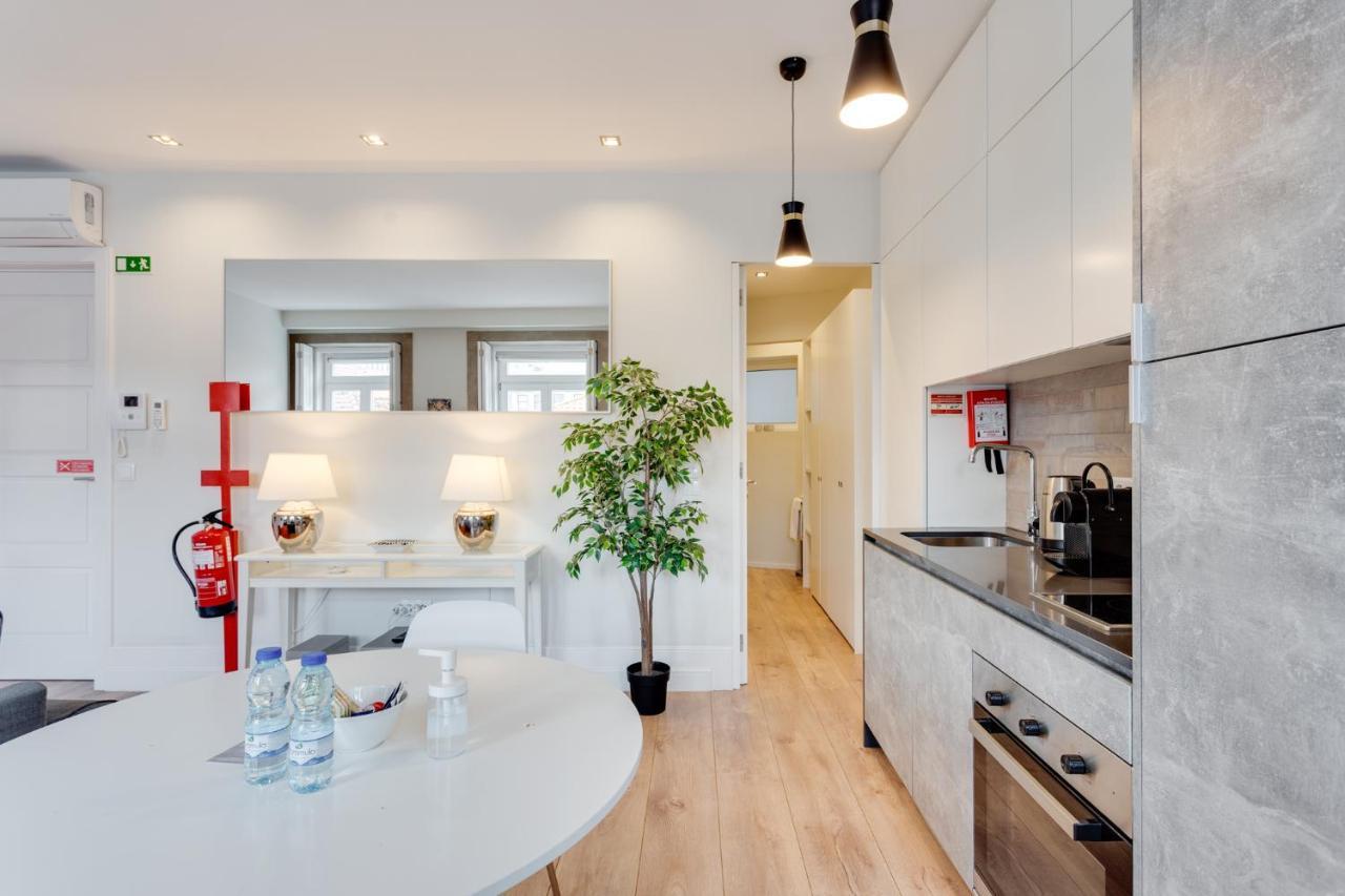 Tiara Downtown Apartments By Da'Home Porto Buitenkant foto